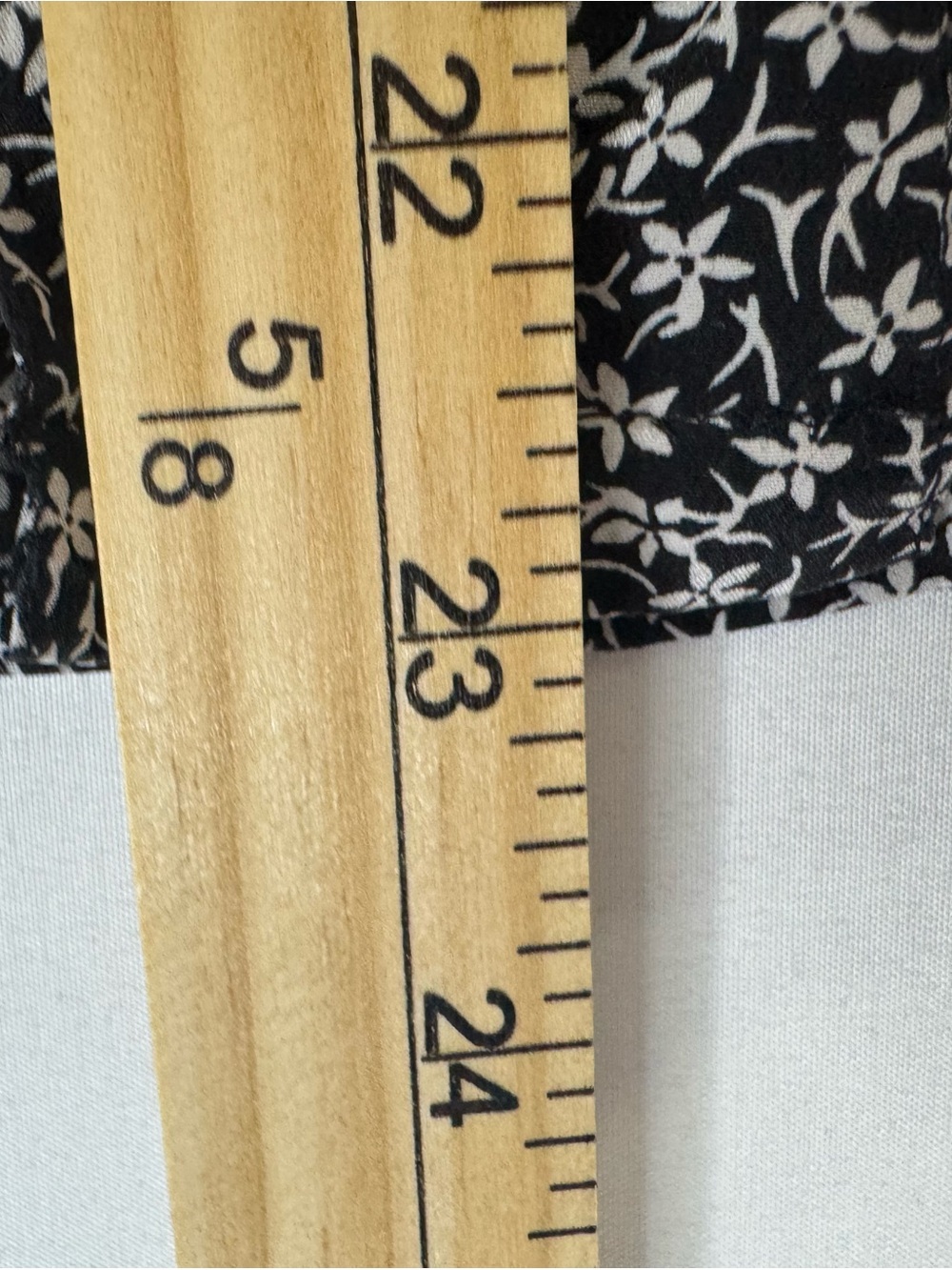 Studio Black and White Mini Floral Button-Down Shirt - Picture 7 of 7